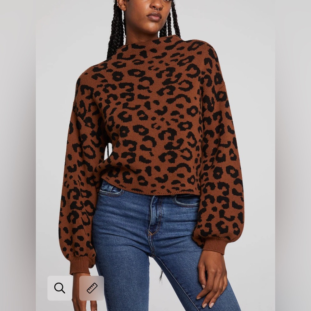Chaser Willie Old Town Leopard Top